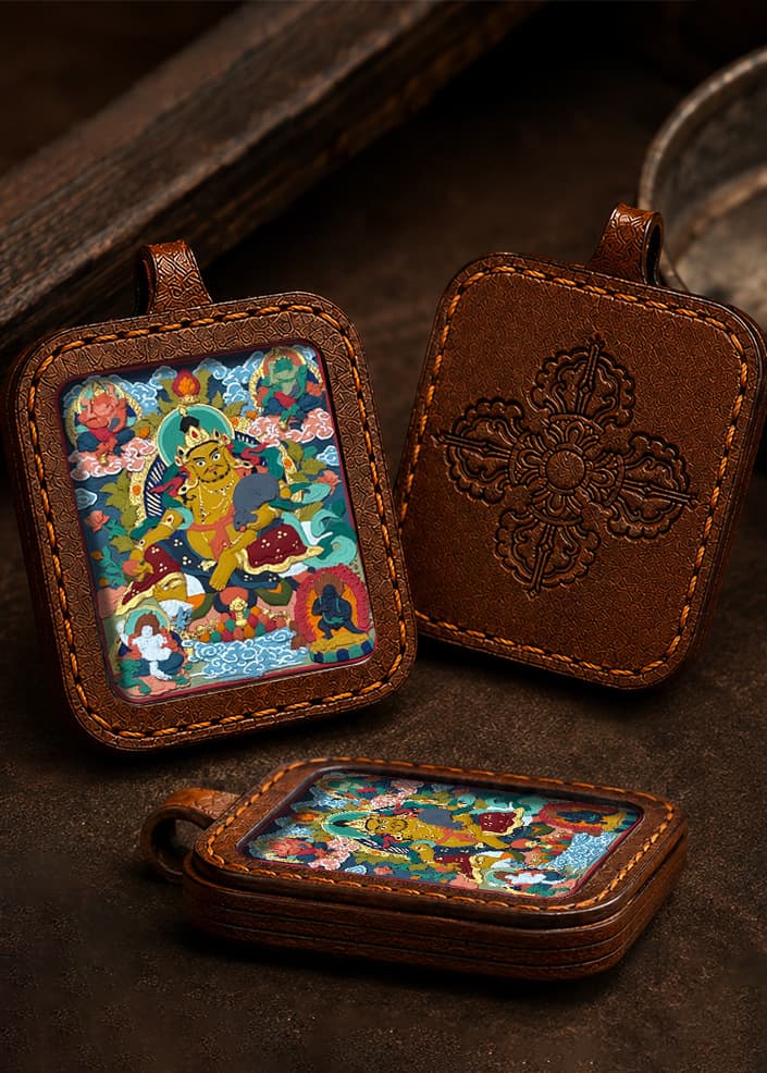 Hand-painted Erasable Thangka Tibetan-style Leather Shell Handmade Pendant — hand-painted Tibetan Thangka